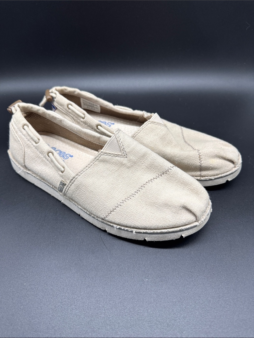 Skechers BOBS Chill Women's Slip-On Canvas Flats Beige Sz 7.5